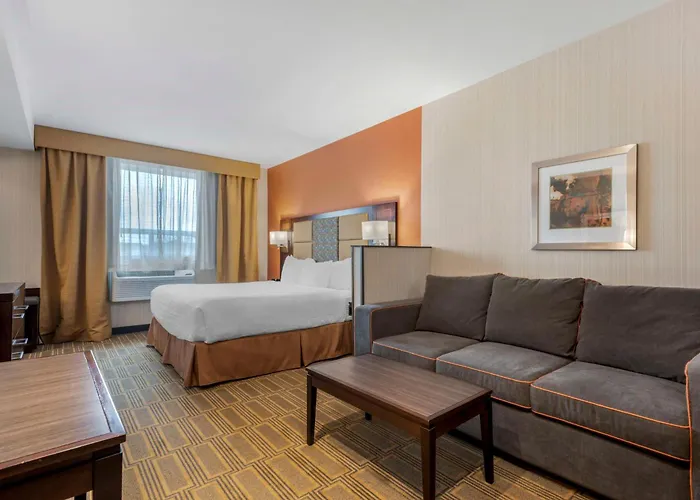 Best Western Plus Chateau Fort St. John